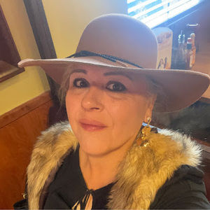 Meet your Posher, Marisol